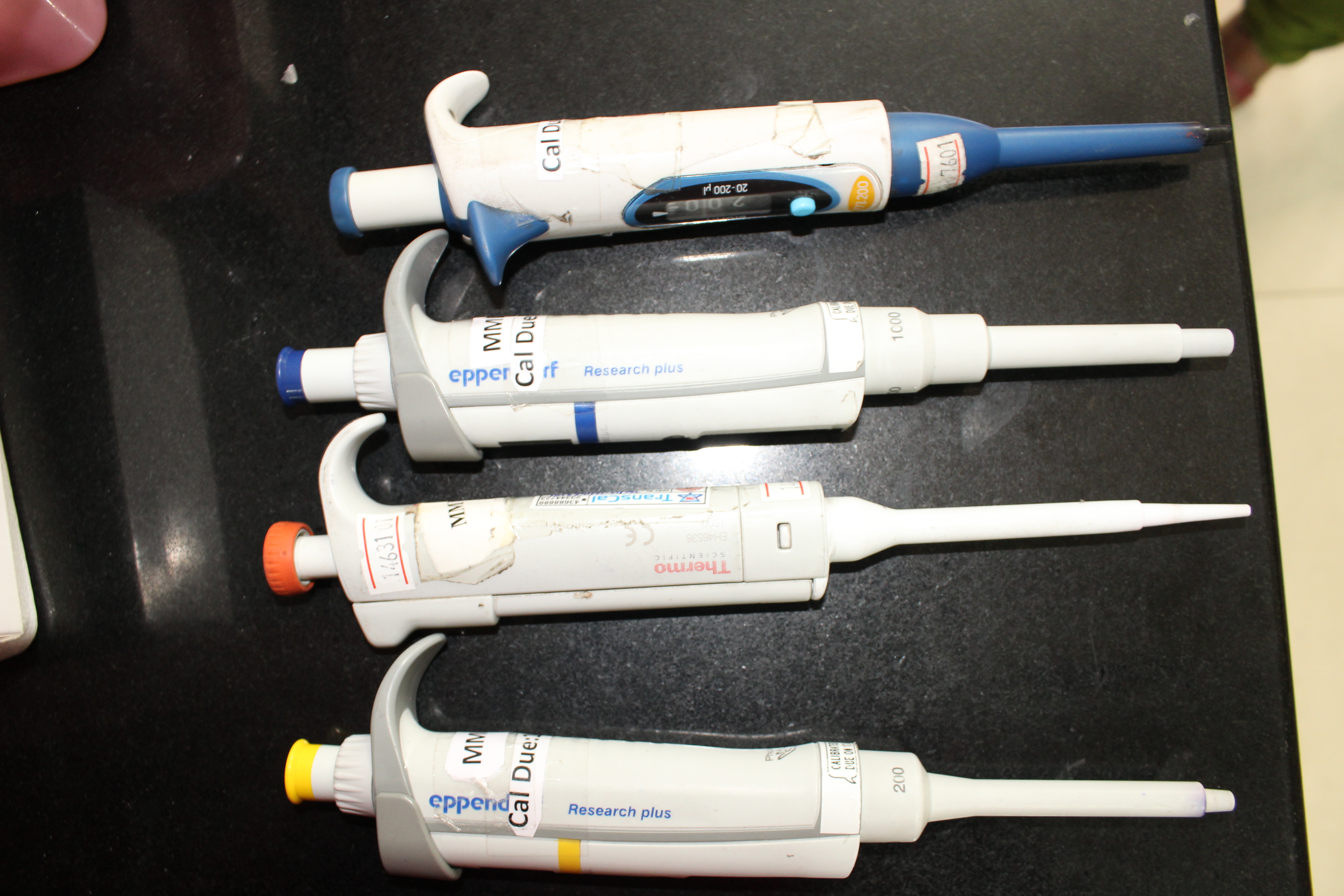 Pipettes